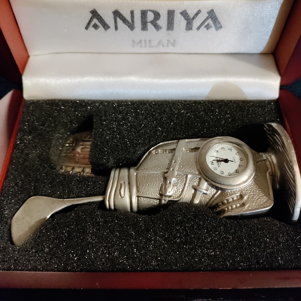 Anriya Milan 19th Hole Golf Watch